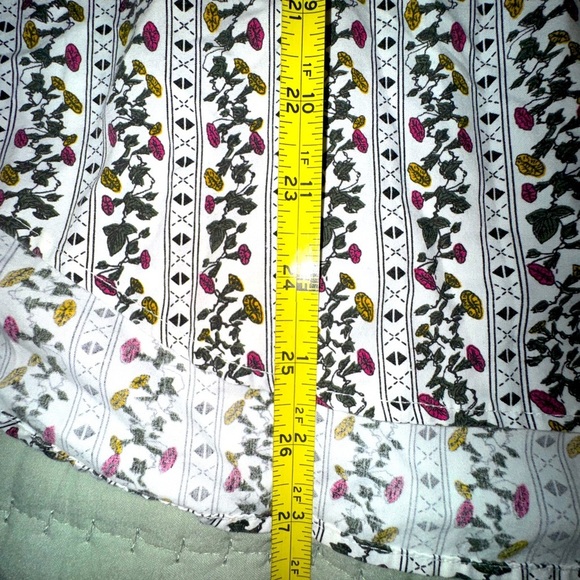 Prides Landing vintage Patterned Button-Up floral Shirt. Size MP. GUC - Picture 14 of 14